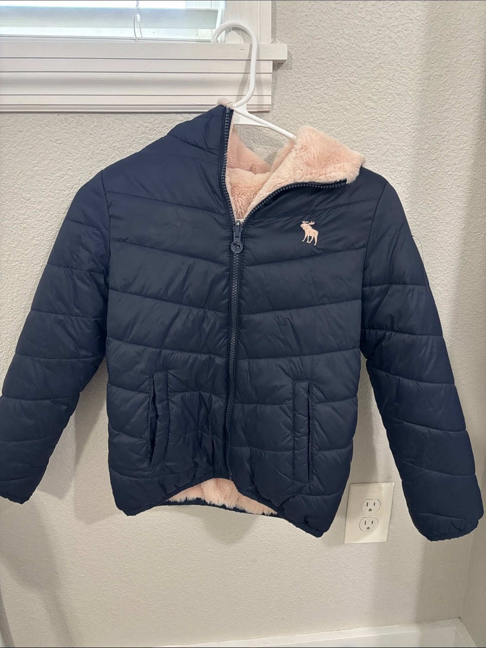 Abercrombie & Fitch Navy Puffer Jacket with Pink Faux Fur Trim